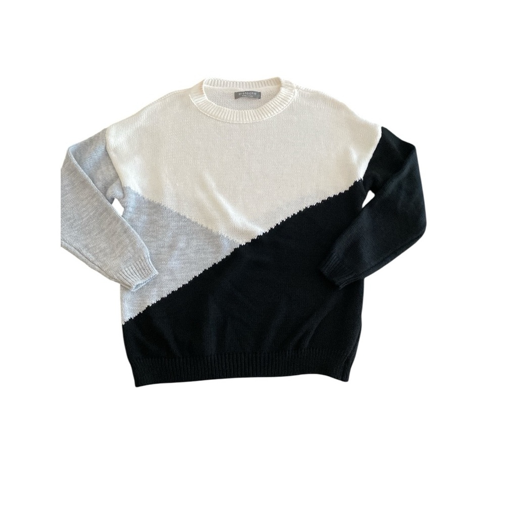 Pistache Long sleeve round neck sweater  Size Large Shirt